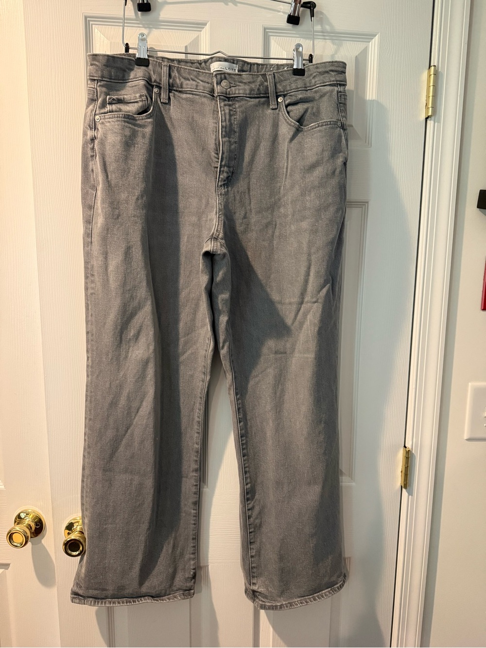 LOFT Relaxed Straight Jeans Size 14 Gray Wash Soft Denim